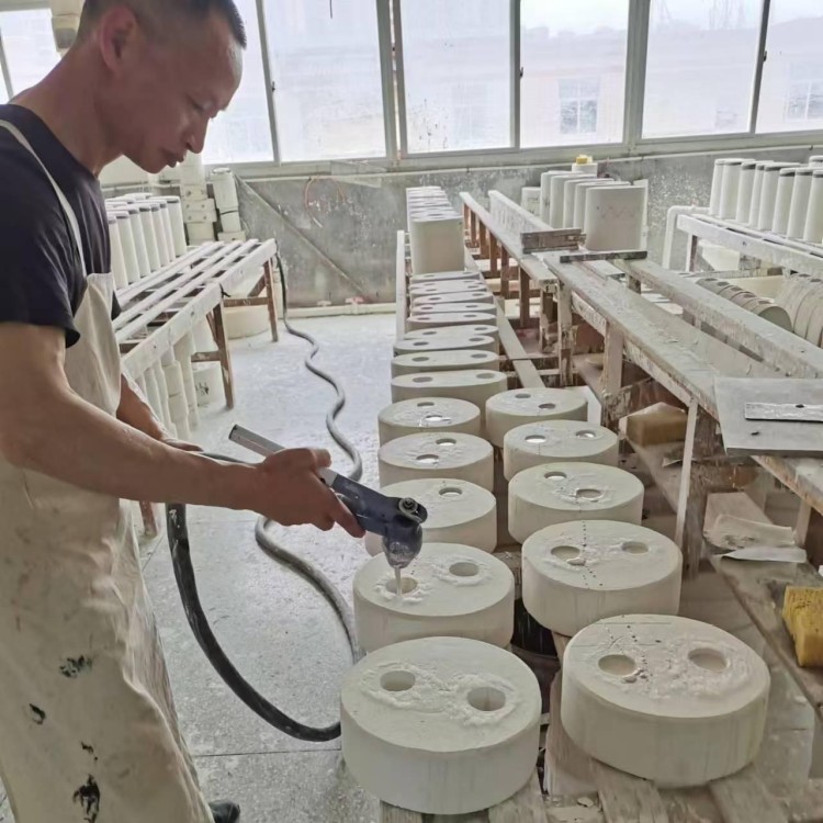 Od hlíny na světlo: 10 kroků k řemeslnému odolnému porcelánovému osvětlení při silném osvětlení